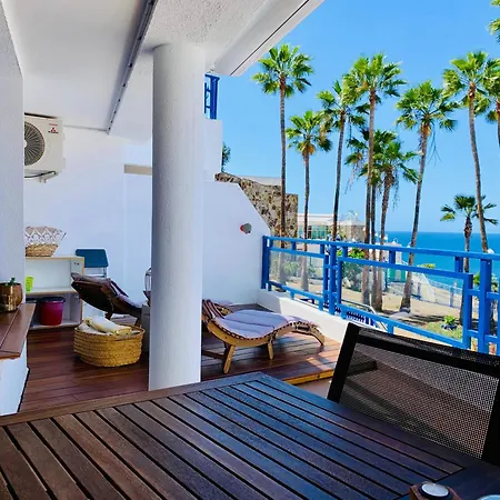 Private With Stunning Ocean Views And Sunset. Apartament